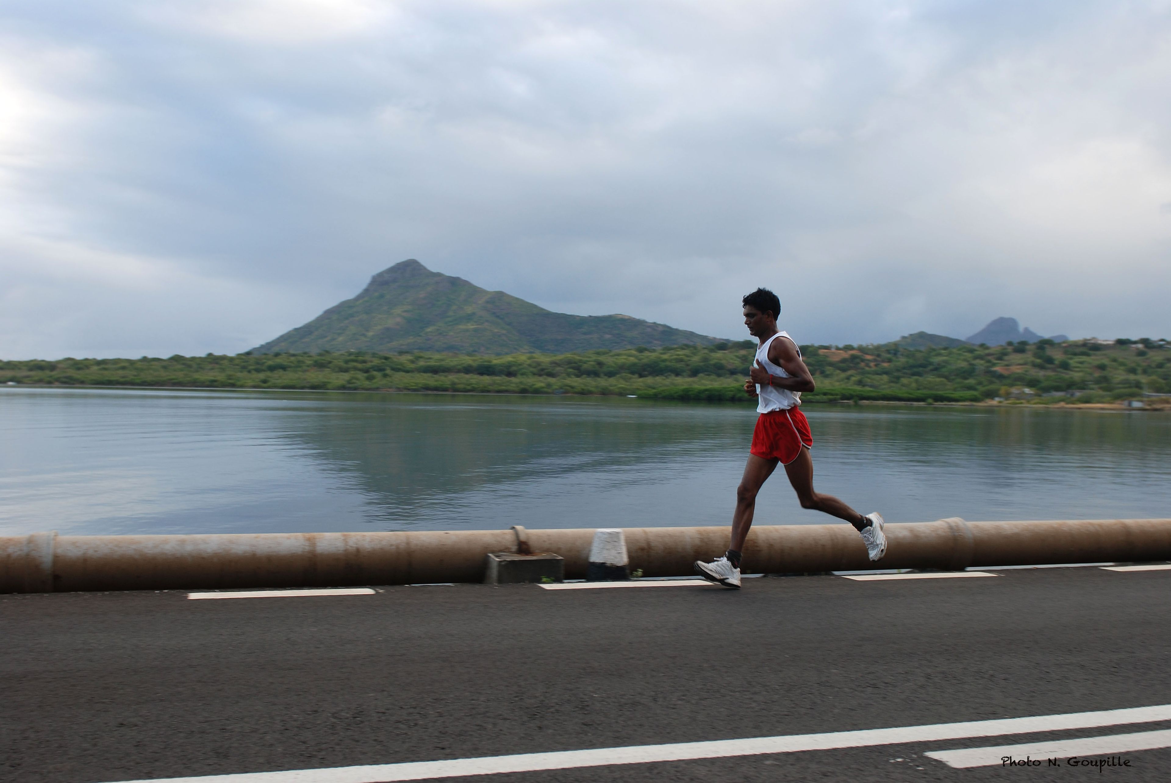Sun, Beach, and Run at the Mauritius marathon News | Ahotu
