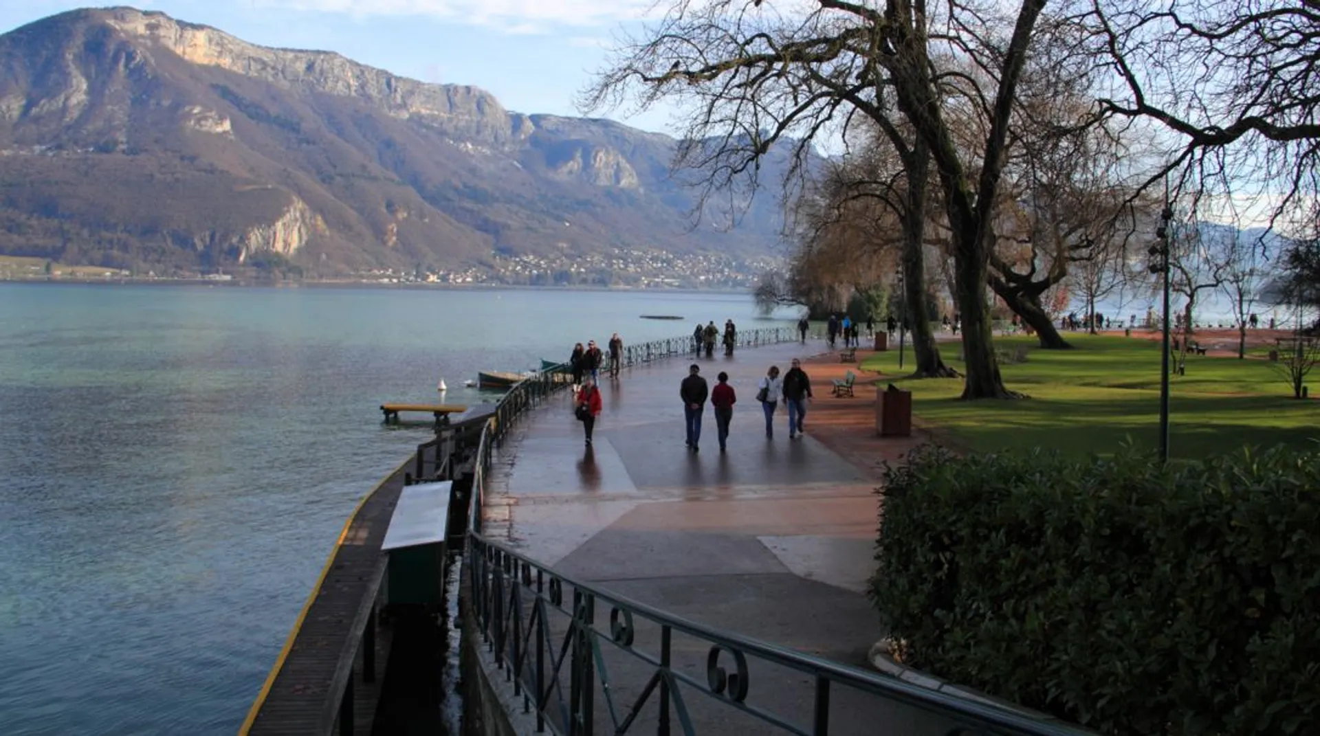 Lake Annecy Marathon and Half Marathon