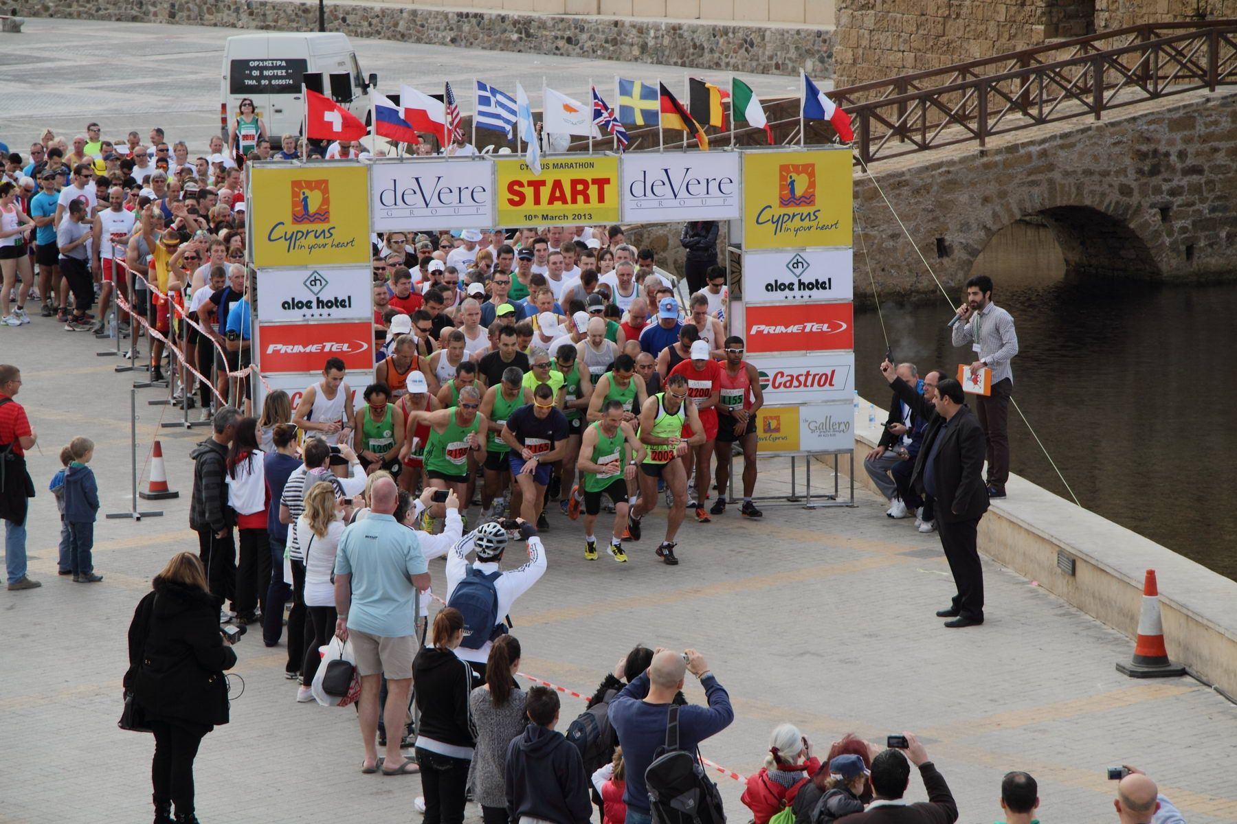 Start of the 2013 half marathon