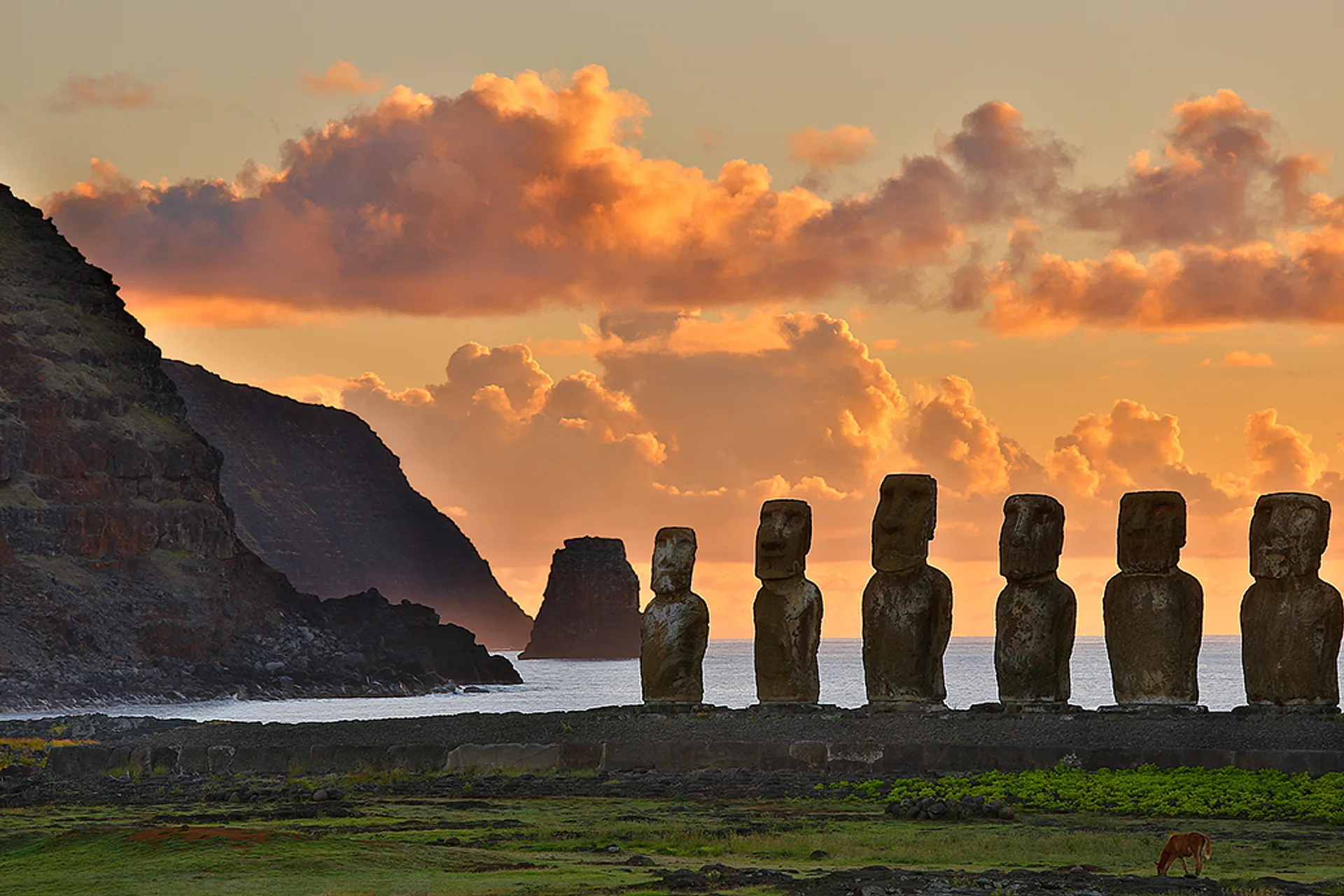 Rapa-Nui Easter Island Marathon