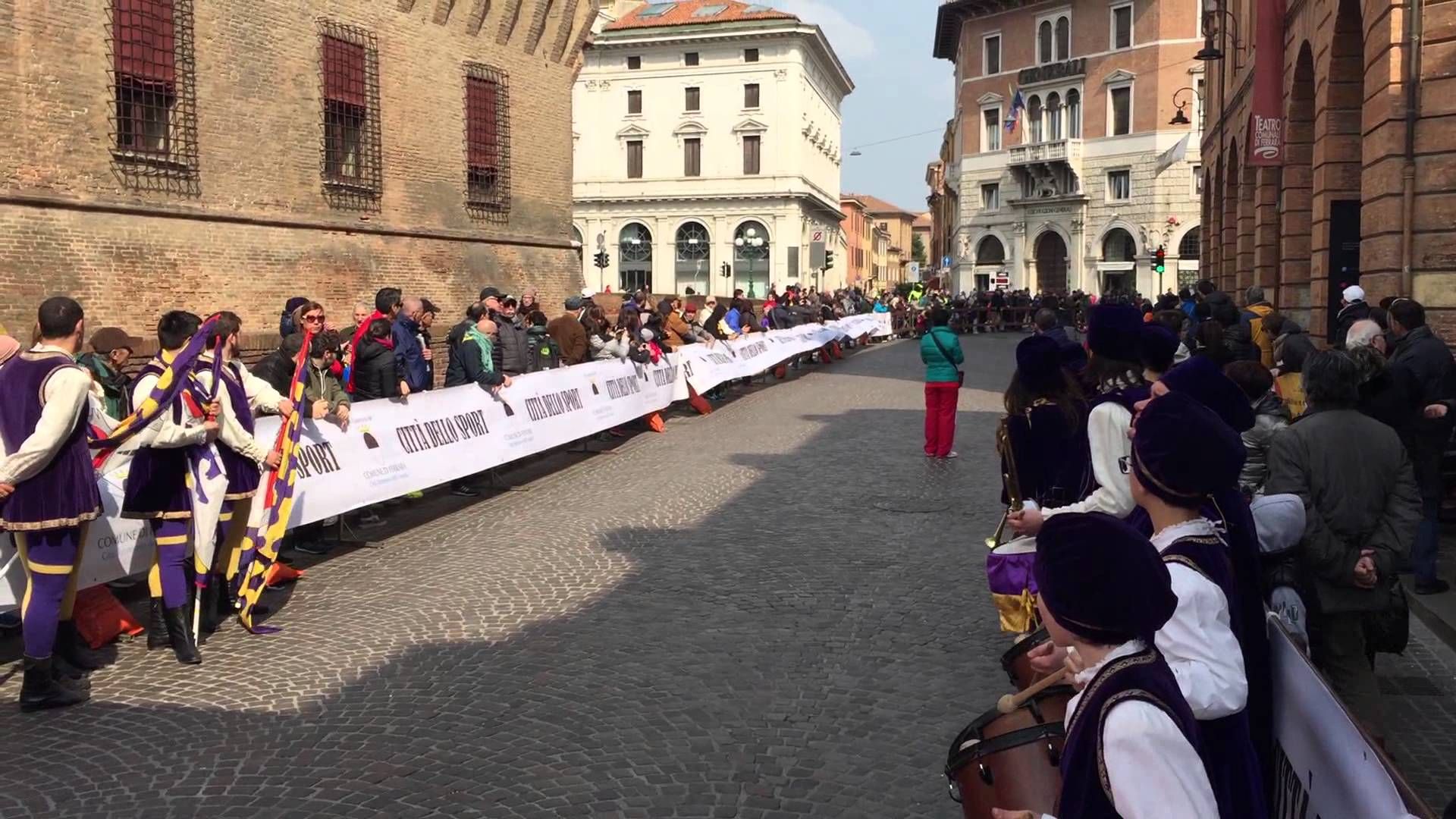Arrivo della Ferrara Marathon 2015