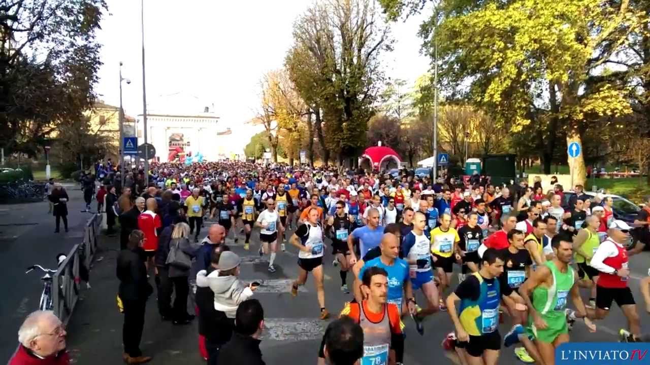 Maratonina di Crema. La partenza dei duemila e l'arrivo del vincitore