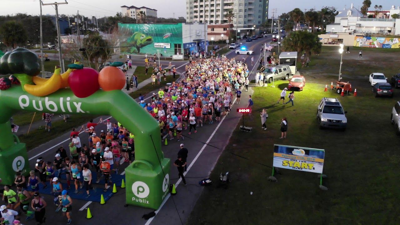 2018 Publix Florida Marathon Half Marathon Start
