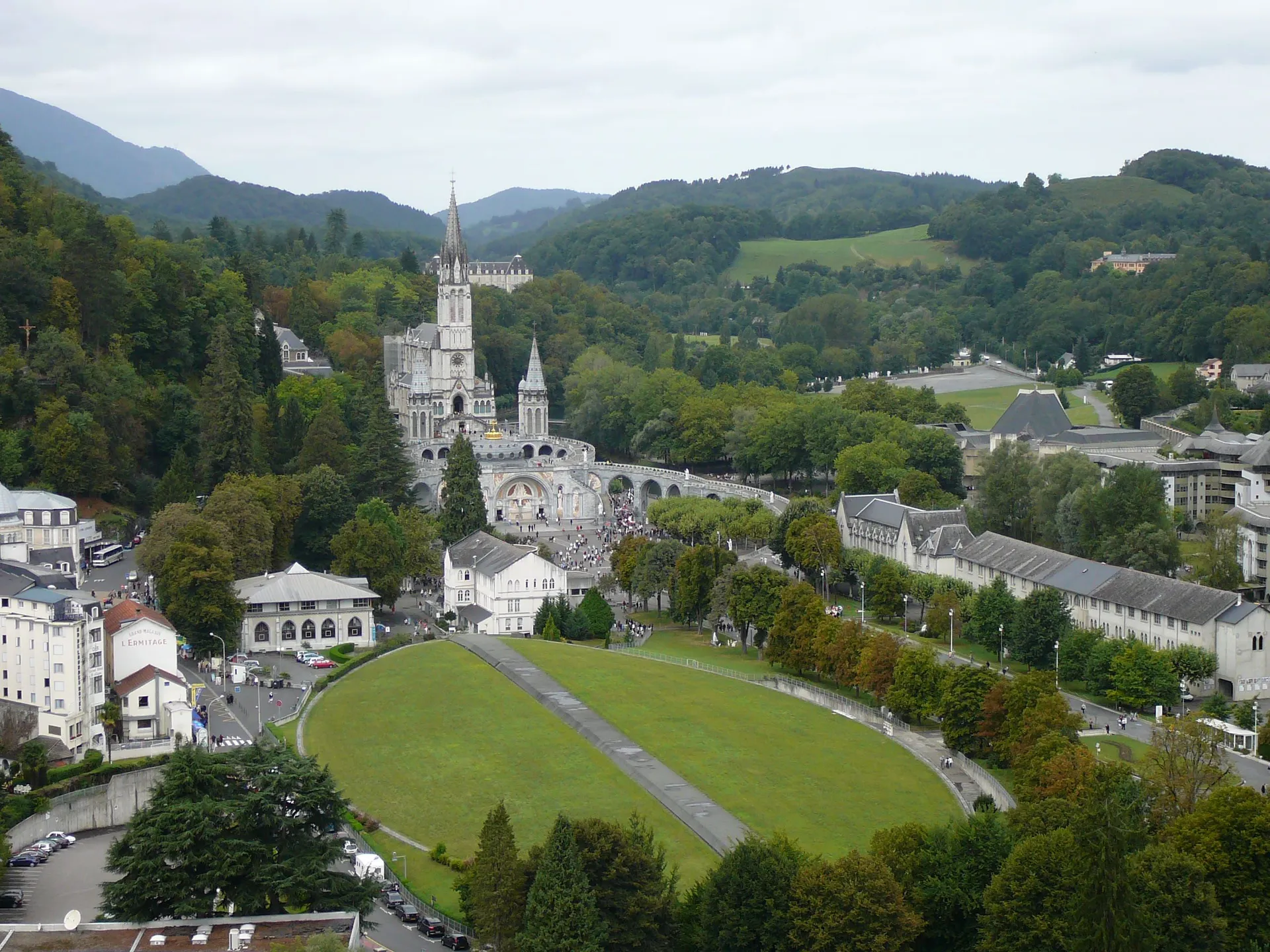 Lourdes-Tarbes