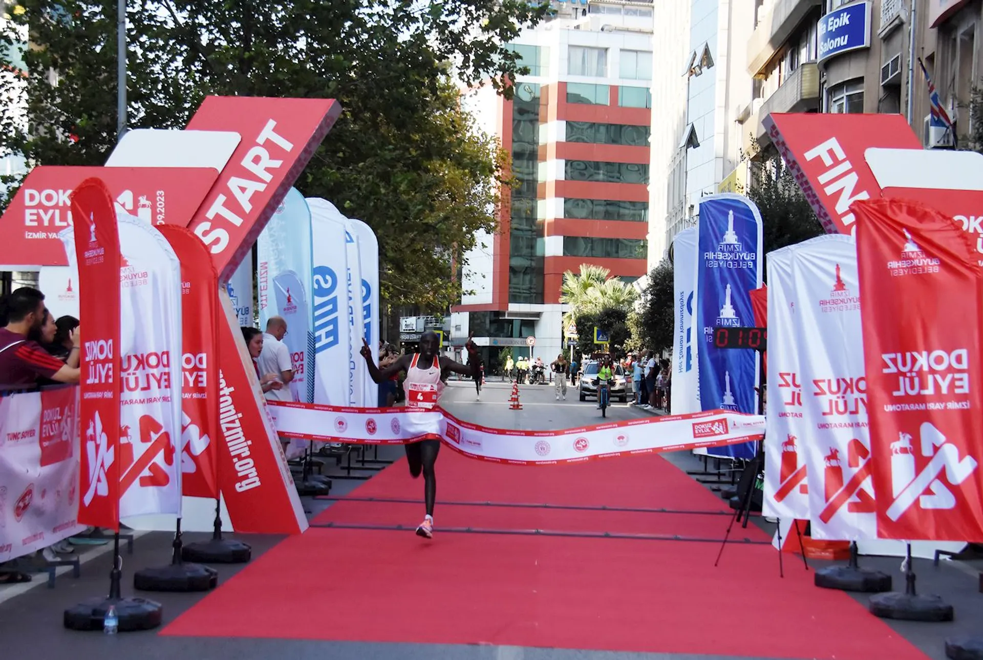 Dokuz Eylül İzmir Half Marathon